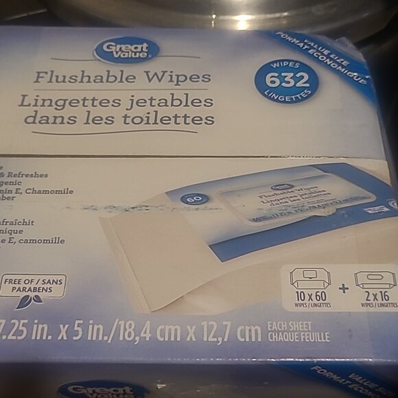 632 Flushable Cleaning wipes - Picture 1 of 4